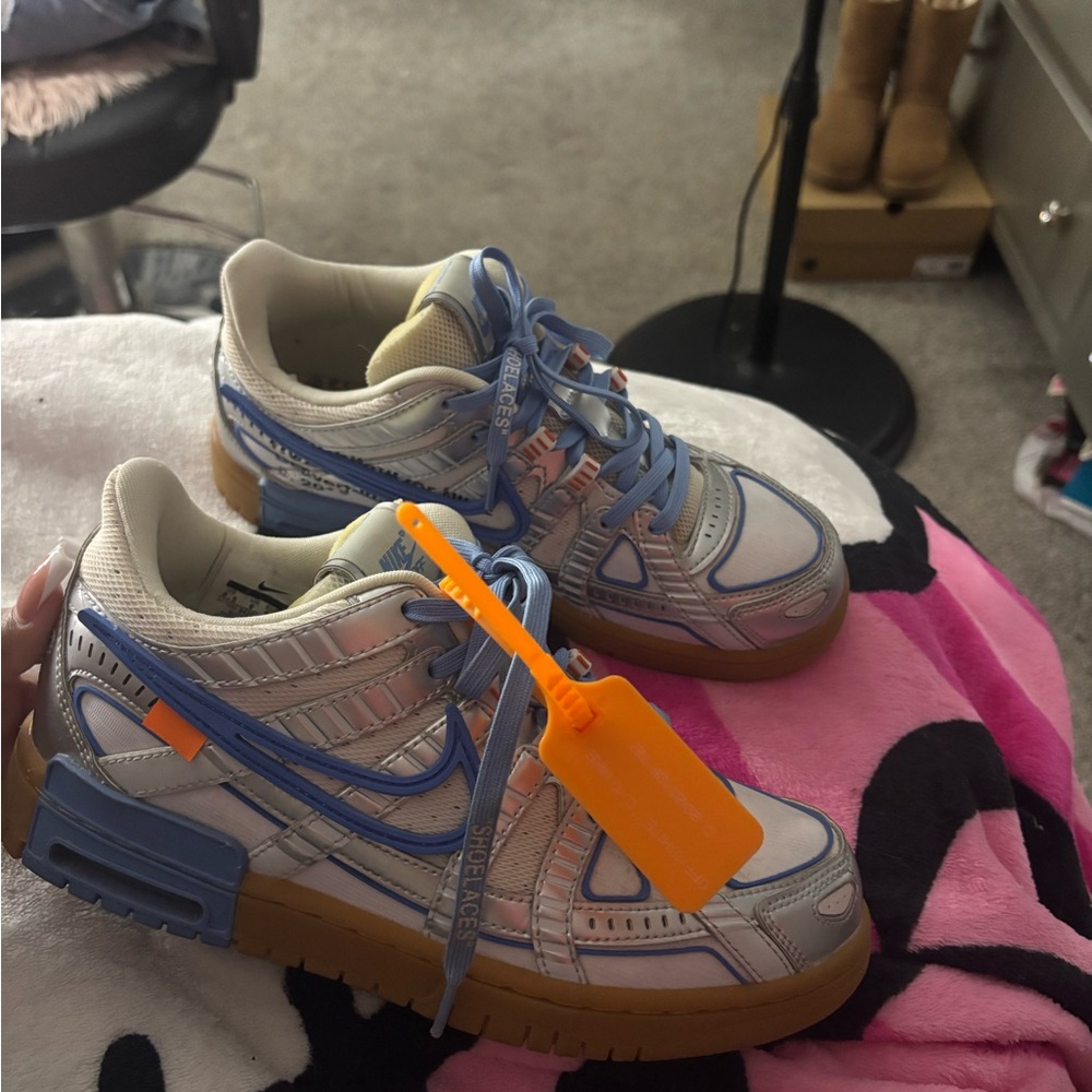 Off white nike dunks
